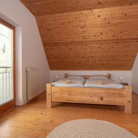 Hisa Pepi Daire Bovec
